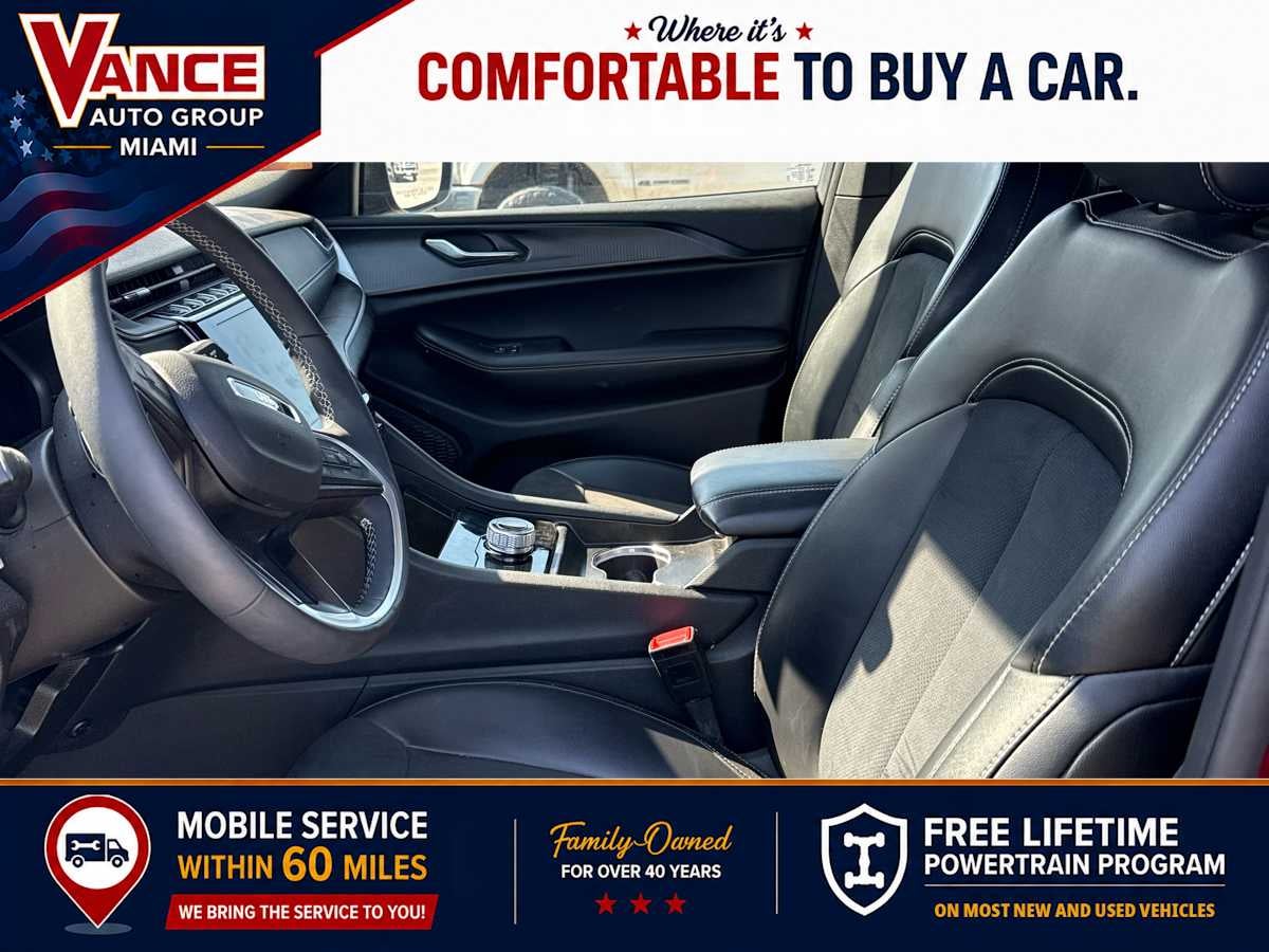 2025 Jeep Grand Cherokee L Altitude X 4x4