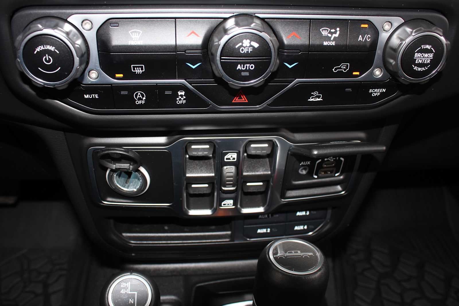 2022 Jeep Gladiator Overland