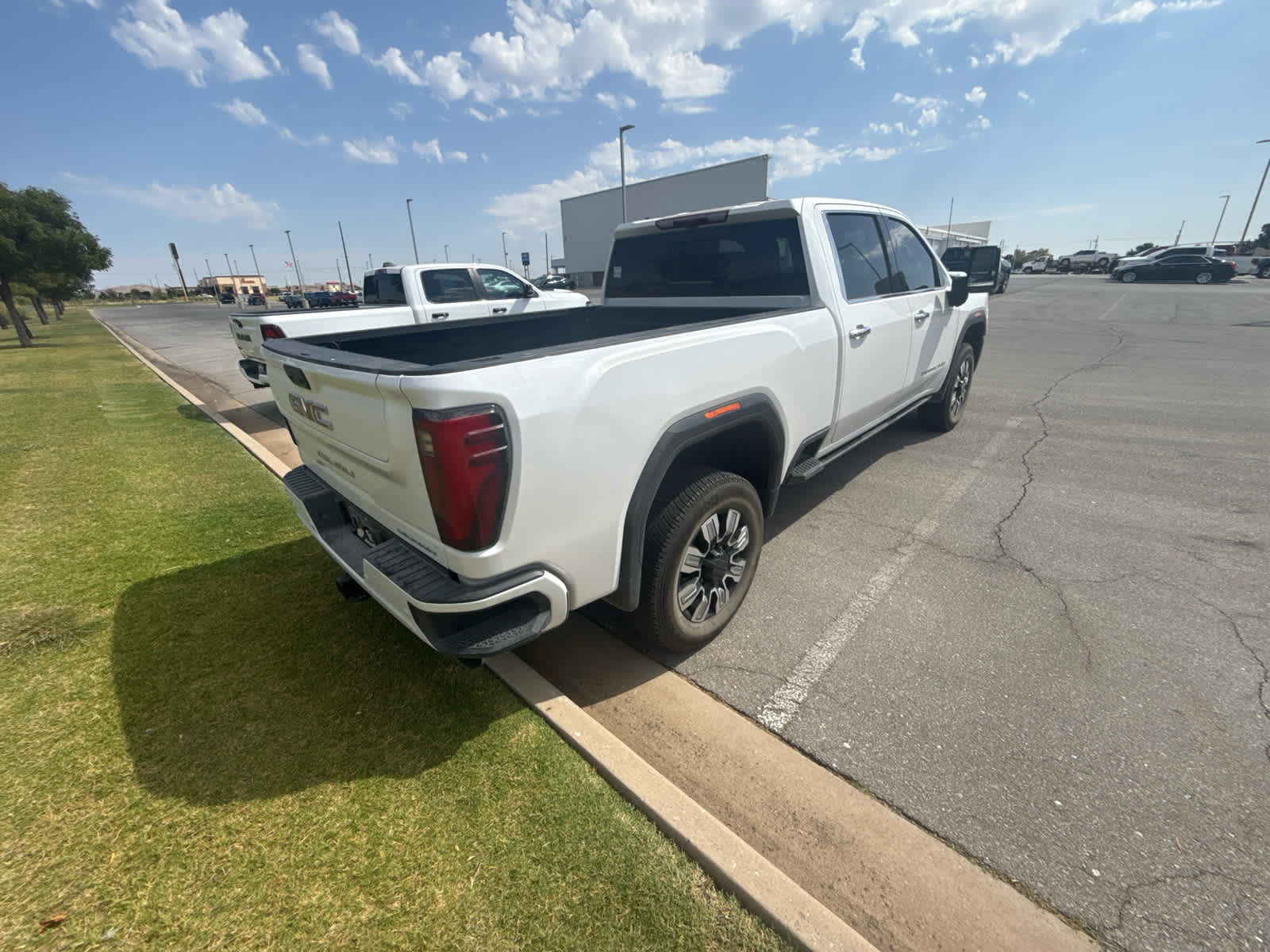 2024 GMC Sierra 2500HD Denali