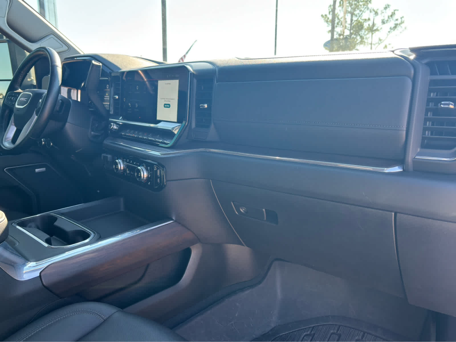 2025 GMC Sierra 3500HD SLT