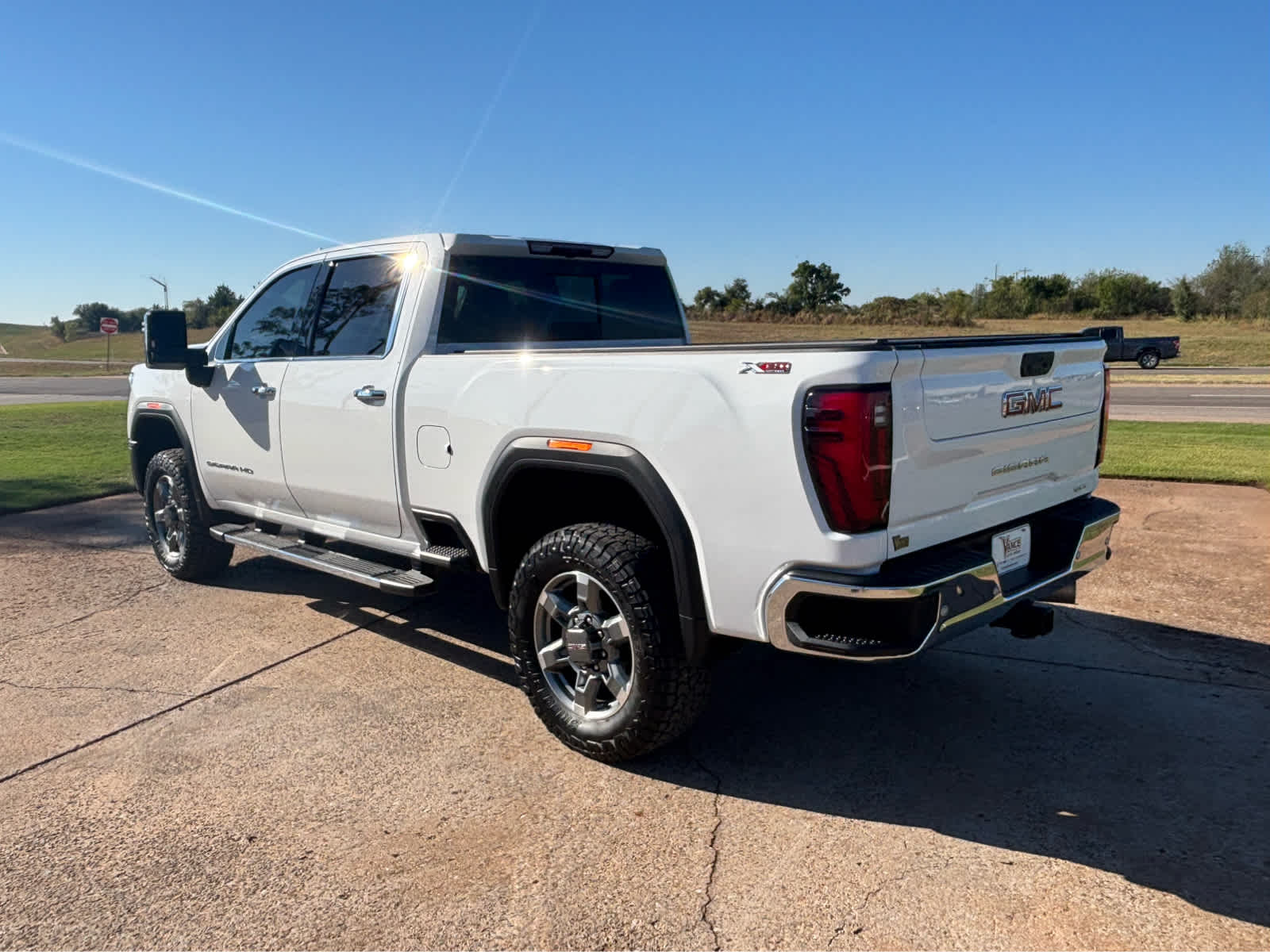 2025 GMC Sierra 3500HD SLT
