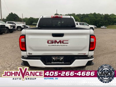 2025 GMC Canyon 4WD AT4