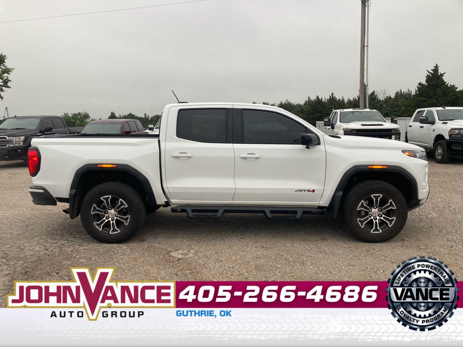 2025 GMC Canyon 4WD AT4