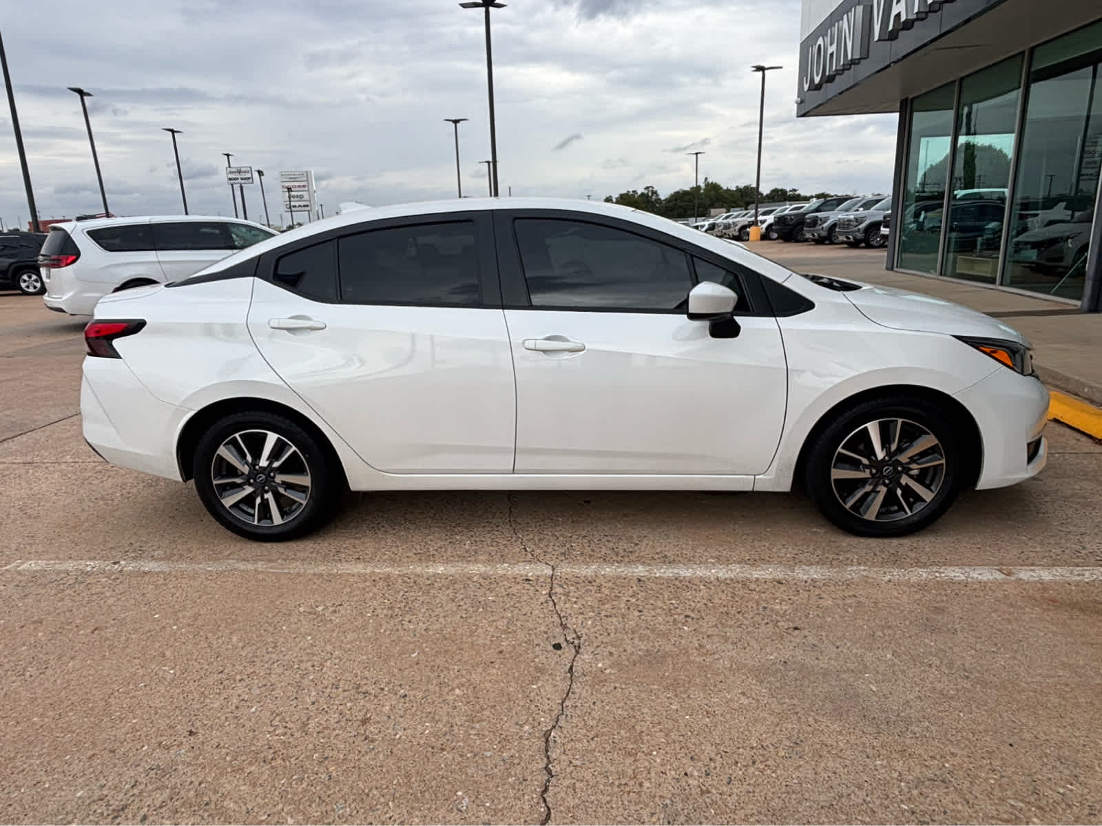 2024 Nissan Versa SV
