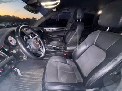 2018 Porsche Macan S