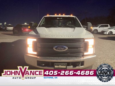 2017 Ford Super Duty F-350 DRW XLT