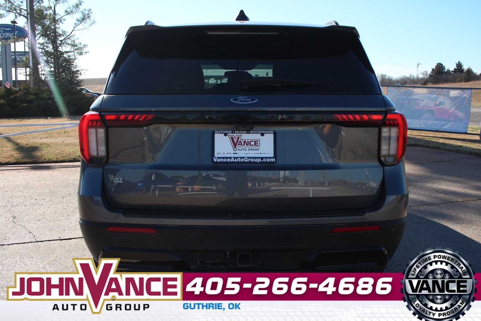 2025 Ford Explorer ST-Line