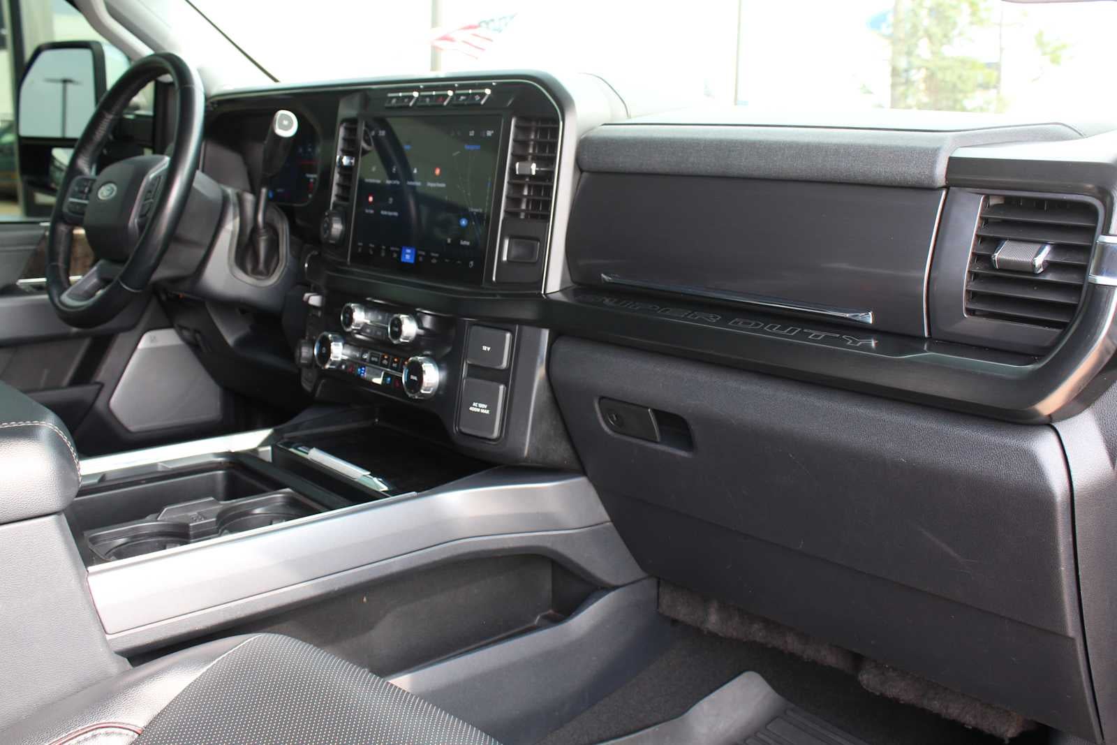 2024 Ford Super Duty F-450 DRW XL
