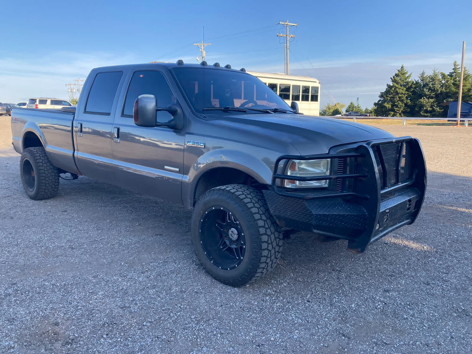 2006 Ford Super Duty F-350 SRW XL