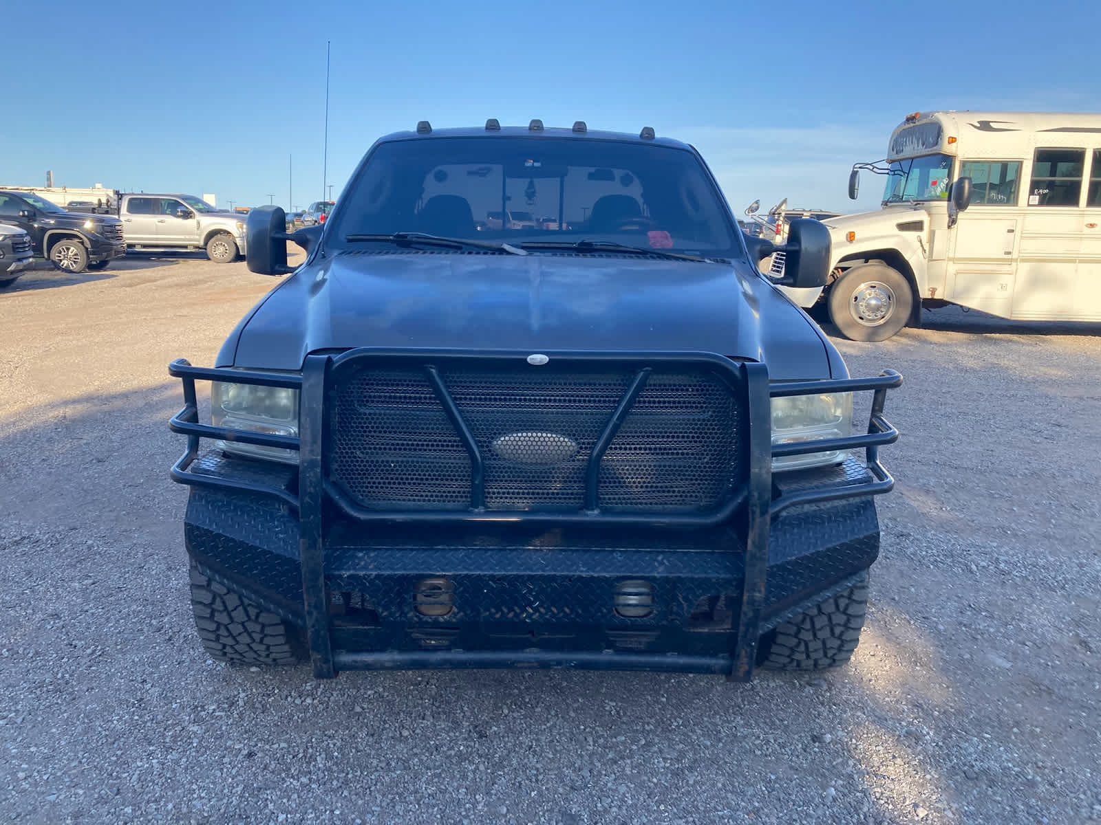 2006 Ford Super Duty F-350 SRW XL