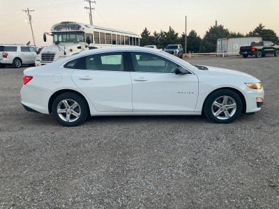 2022 Chevrolet Malibu LS