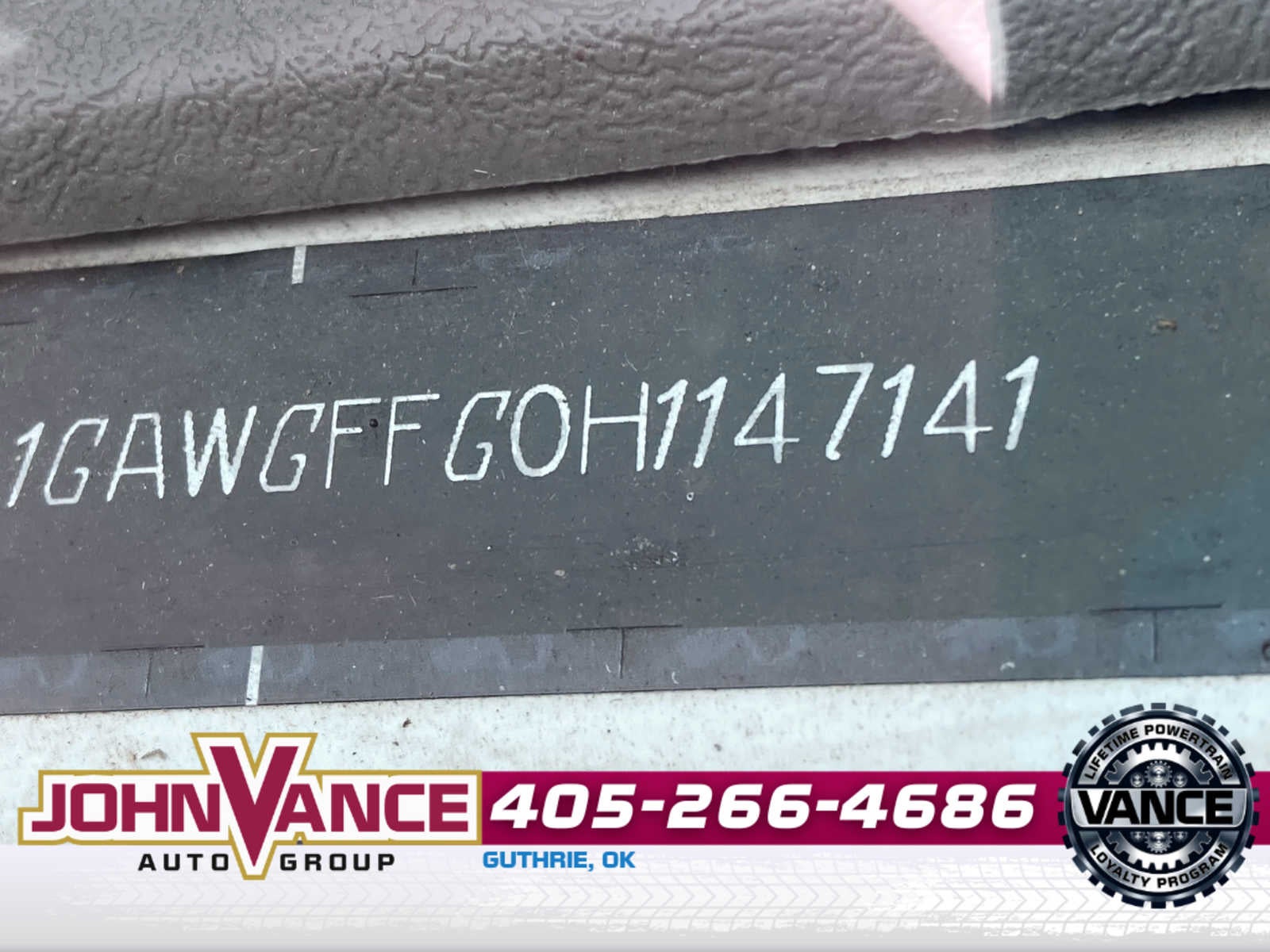 2017 Chevrolet Express Passenger 2500 LT