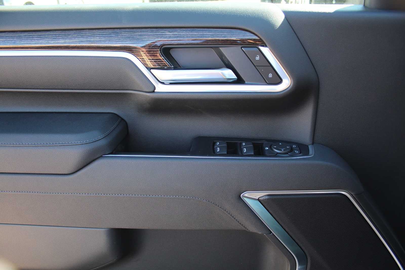 2026 GMC Sierra 3500HD SLE DRW