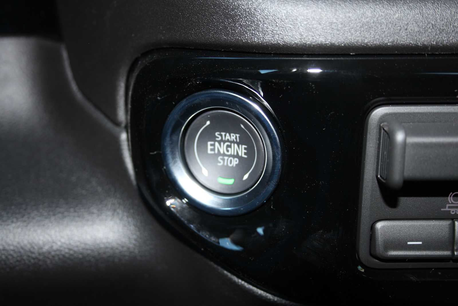 2026 GMC Sierra 3500HD SLE DRW