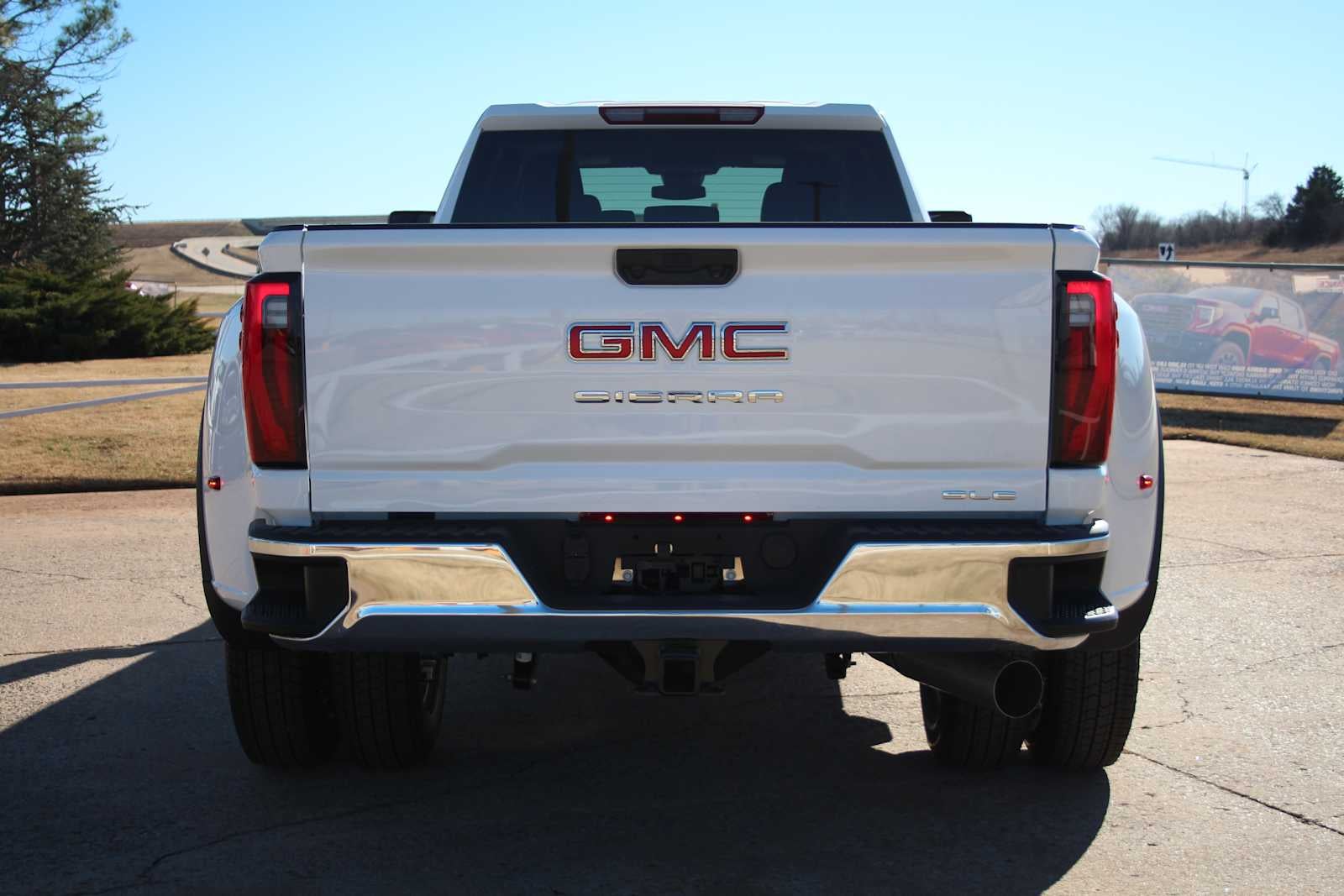 2026 GMC Sierra 3500HD SLE DRW