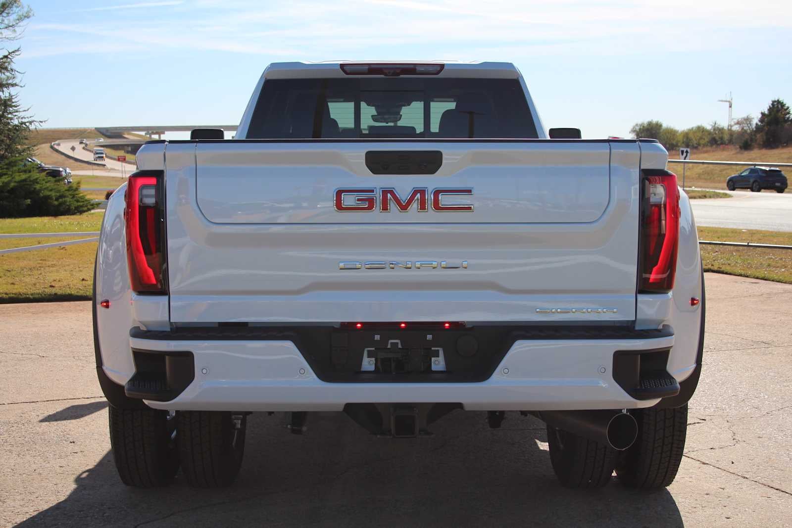 2026 GMC Sierra 3500HD Denali DRW