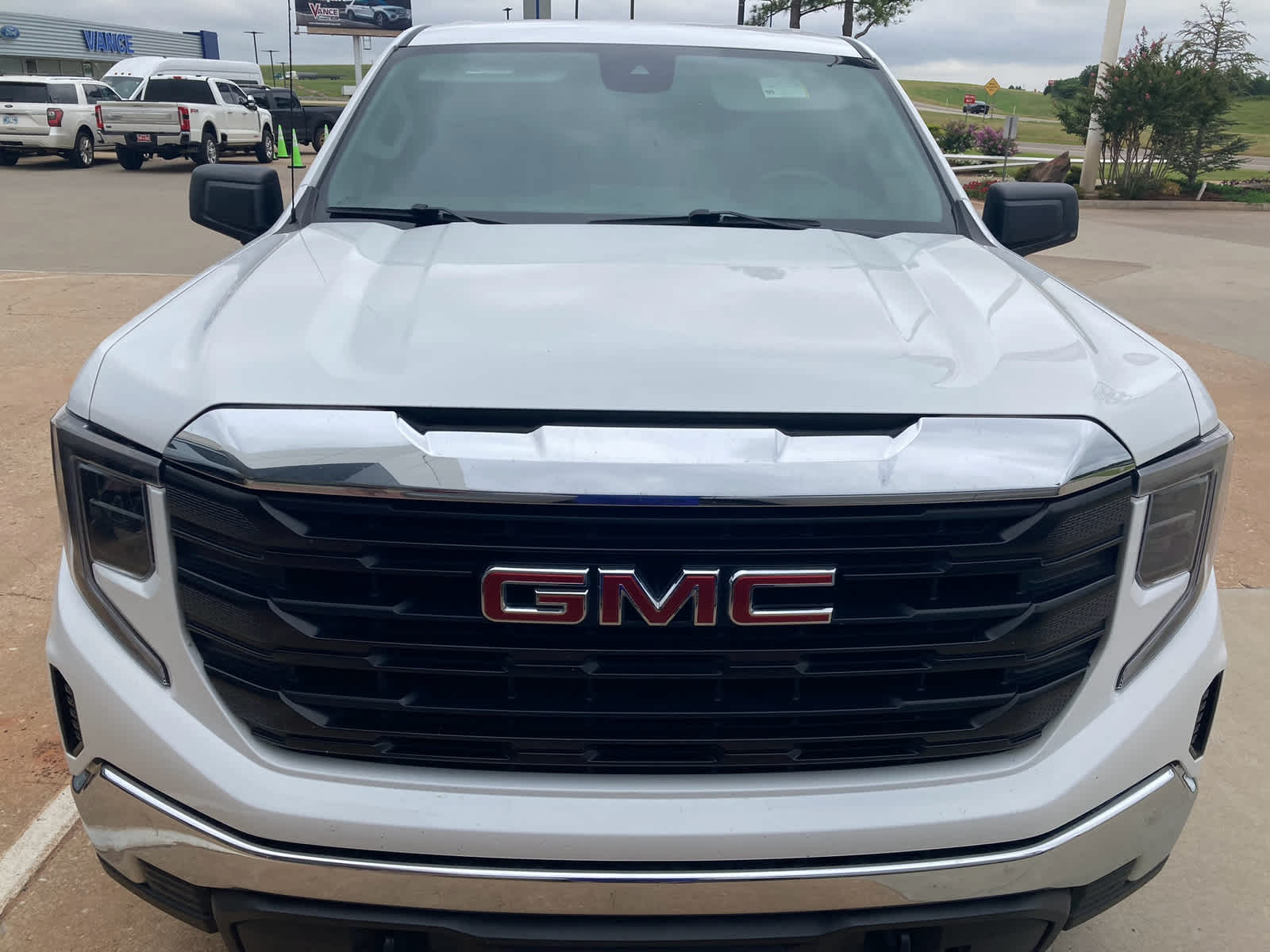2023 GMC Sierra 1500 Pro