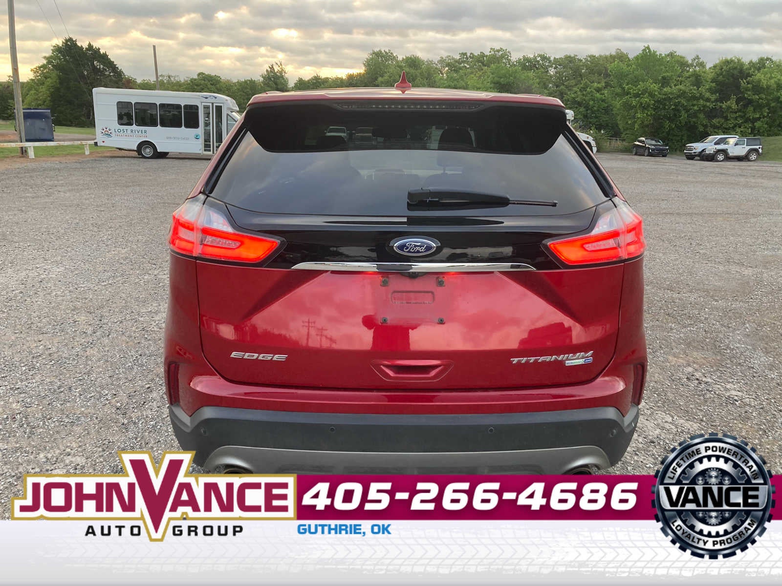 2020 Ford Edge Titanium