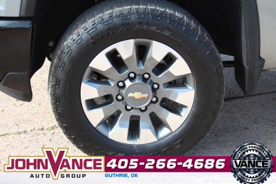 2025 Chevrolet Silverado 2500 HD Custom