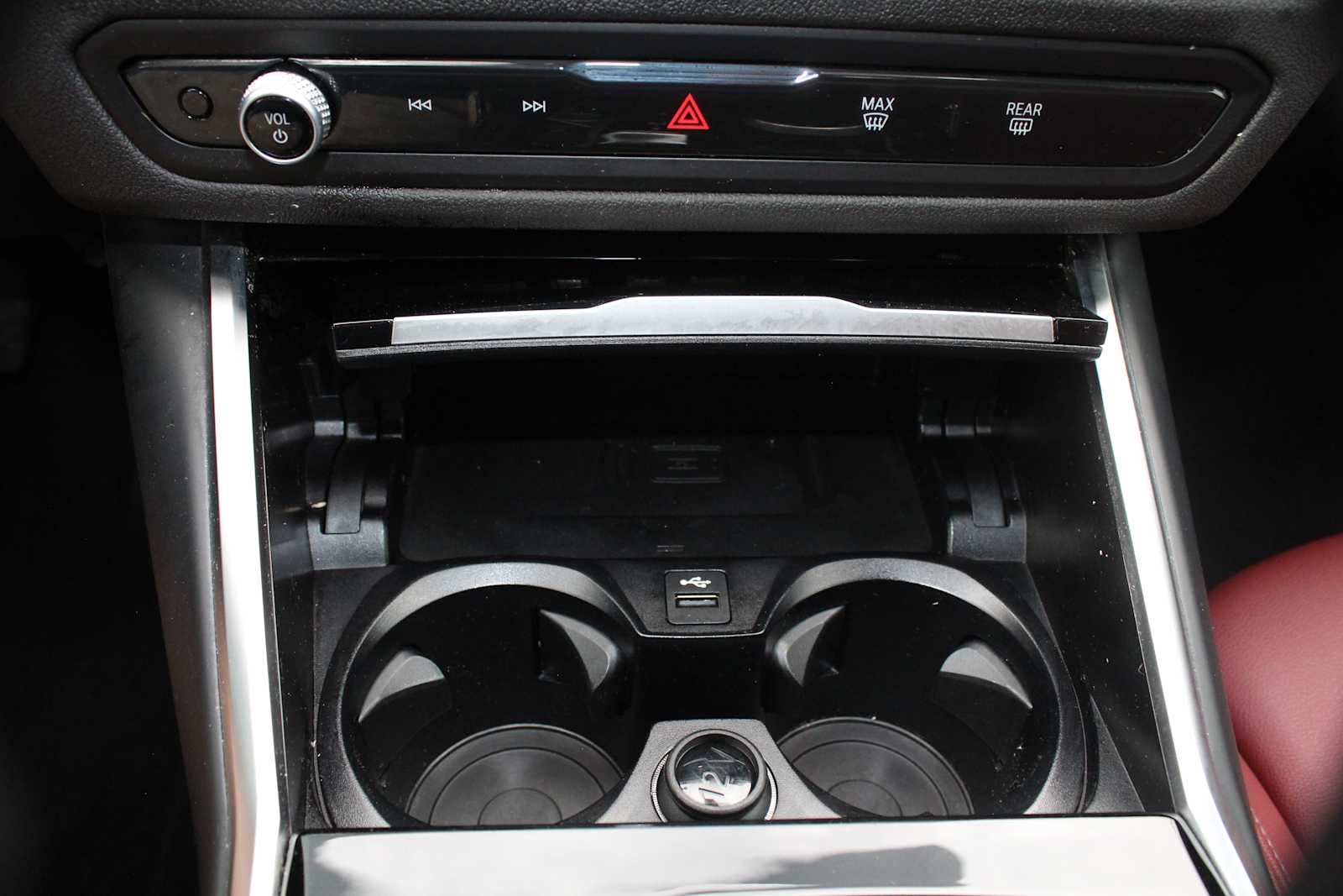 2024 BMW 3 Series 330i