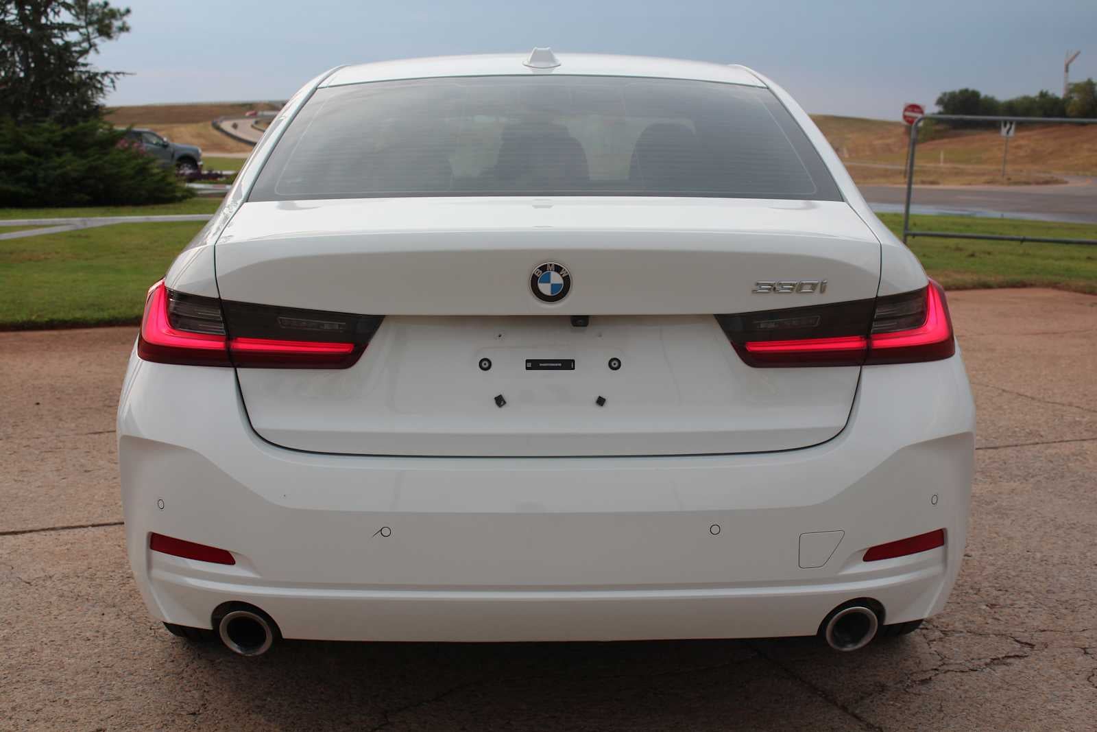 2024 BMW 3 Series 330i