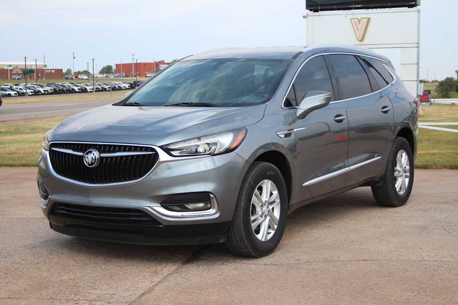 2020 Buick Enclave Essence