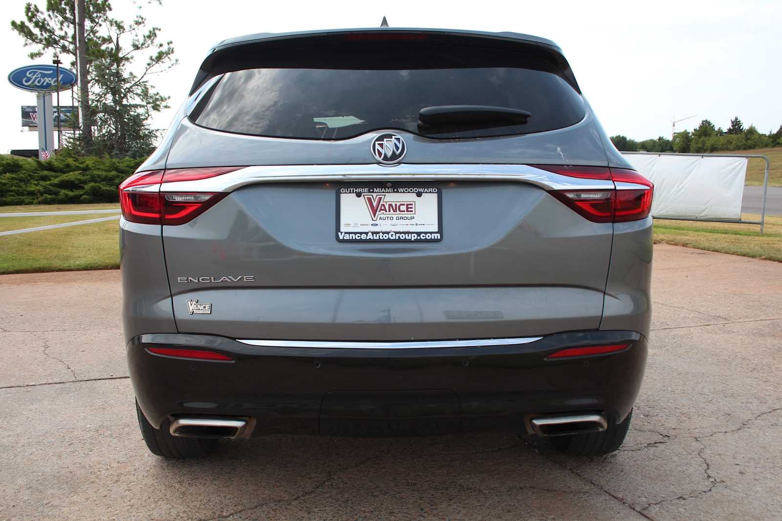 2020 Buick Enclave Essence