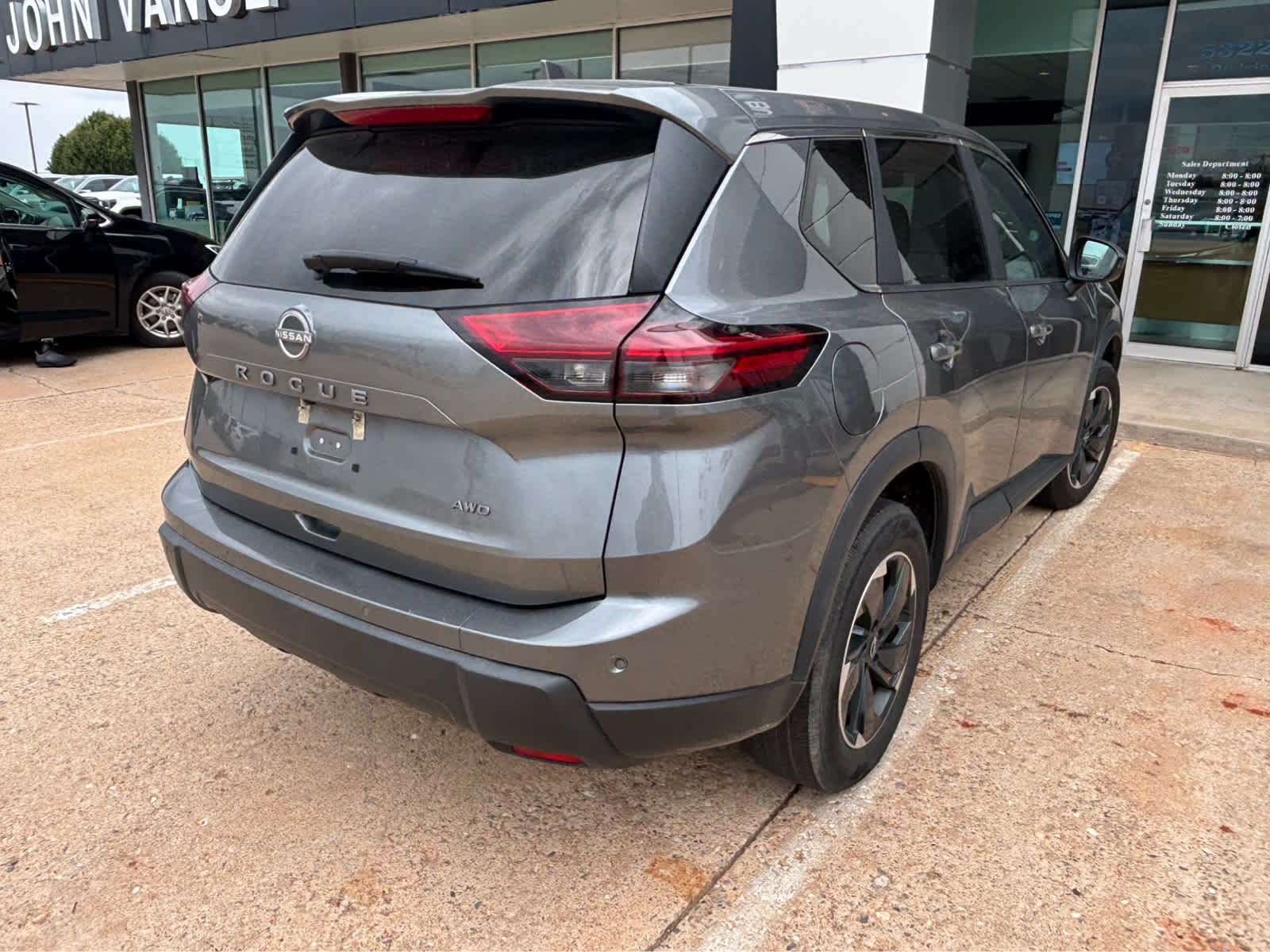 2025 Nissan Rogue SV