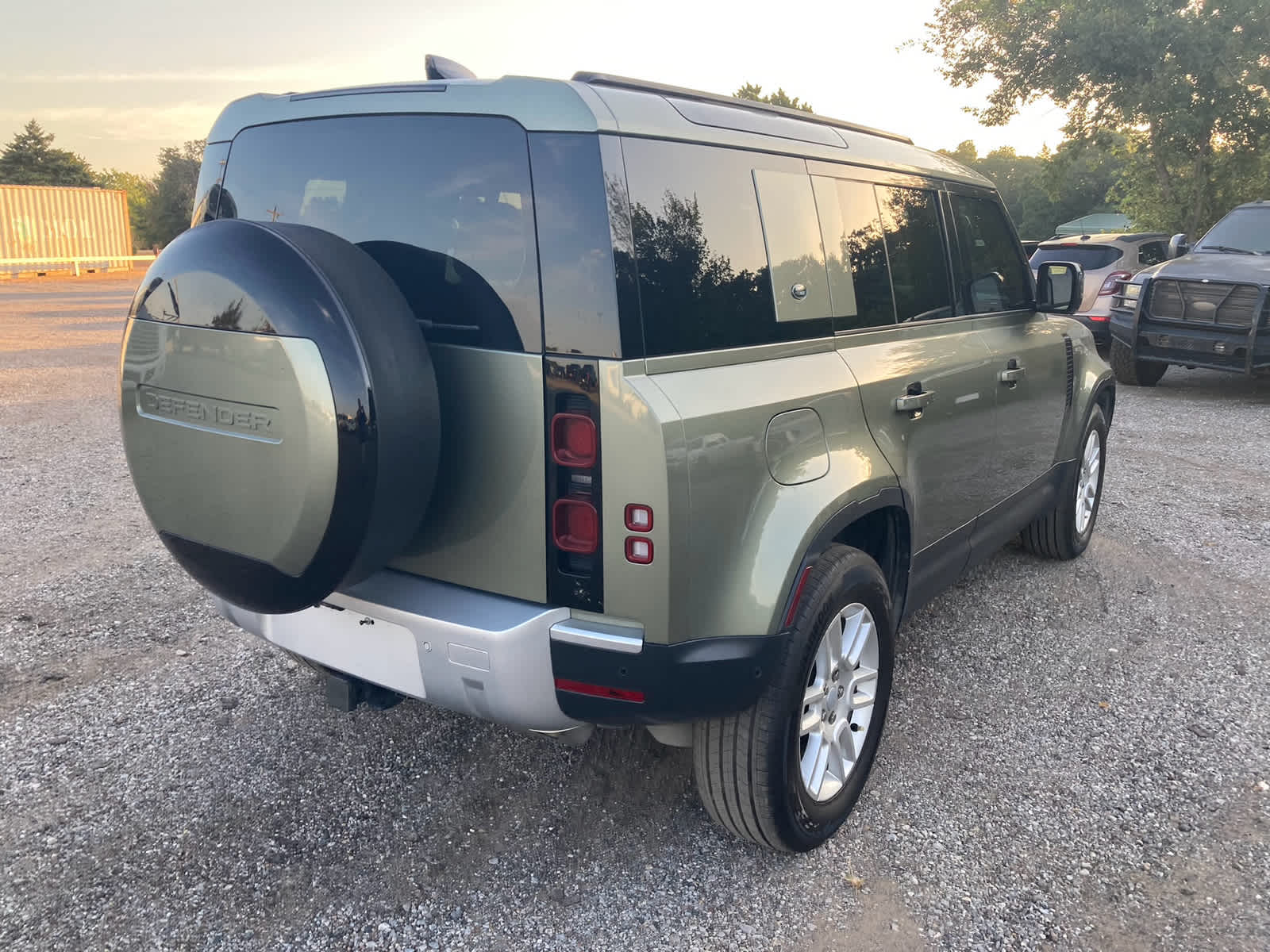 2024 Land Rover Defender S