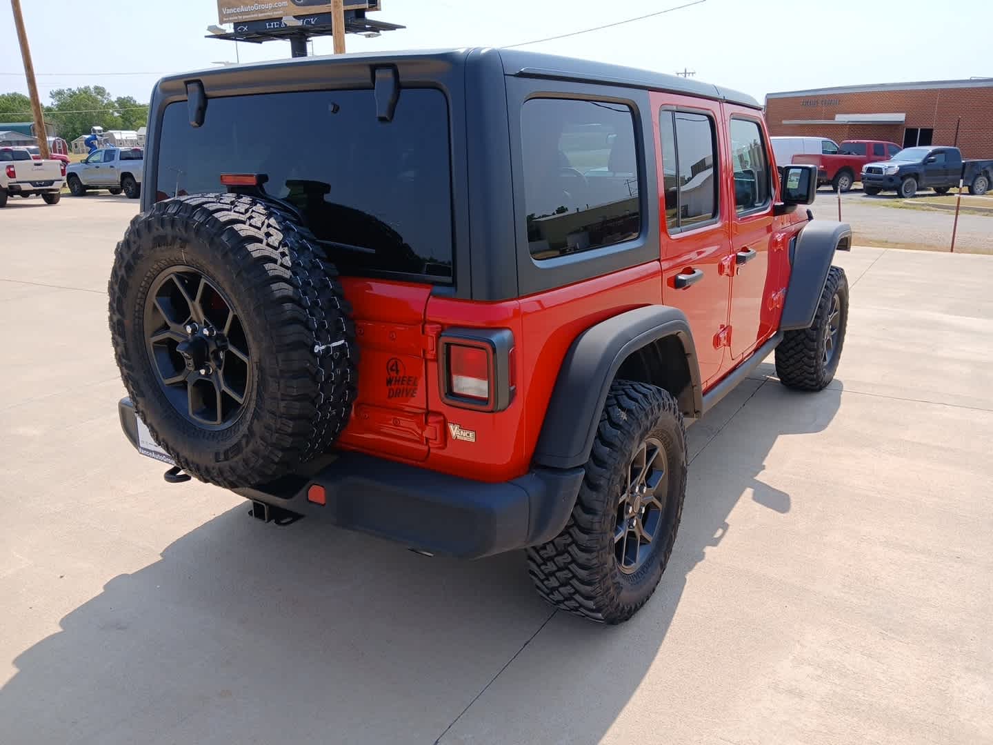 2025 Jeep Wrangler 4xe Willys 4xe