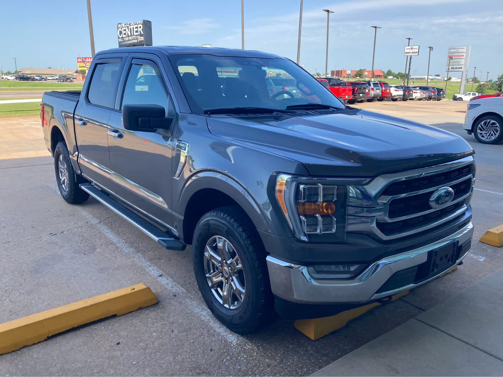 2023 Ford F-150 XLT