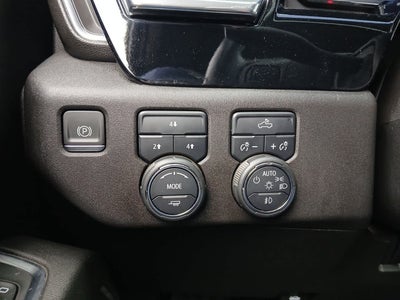 2024 Chevrolet Silverado 2500HD 4WD Crew Cab Standard Bed LT