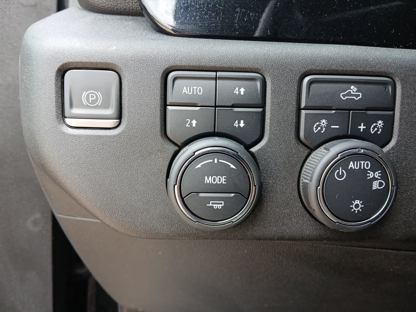 2023 Chevrolet Silverado 1500 4WD Double Cab Standard Bed LT