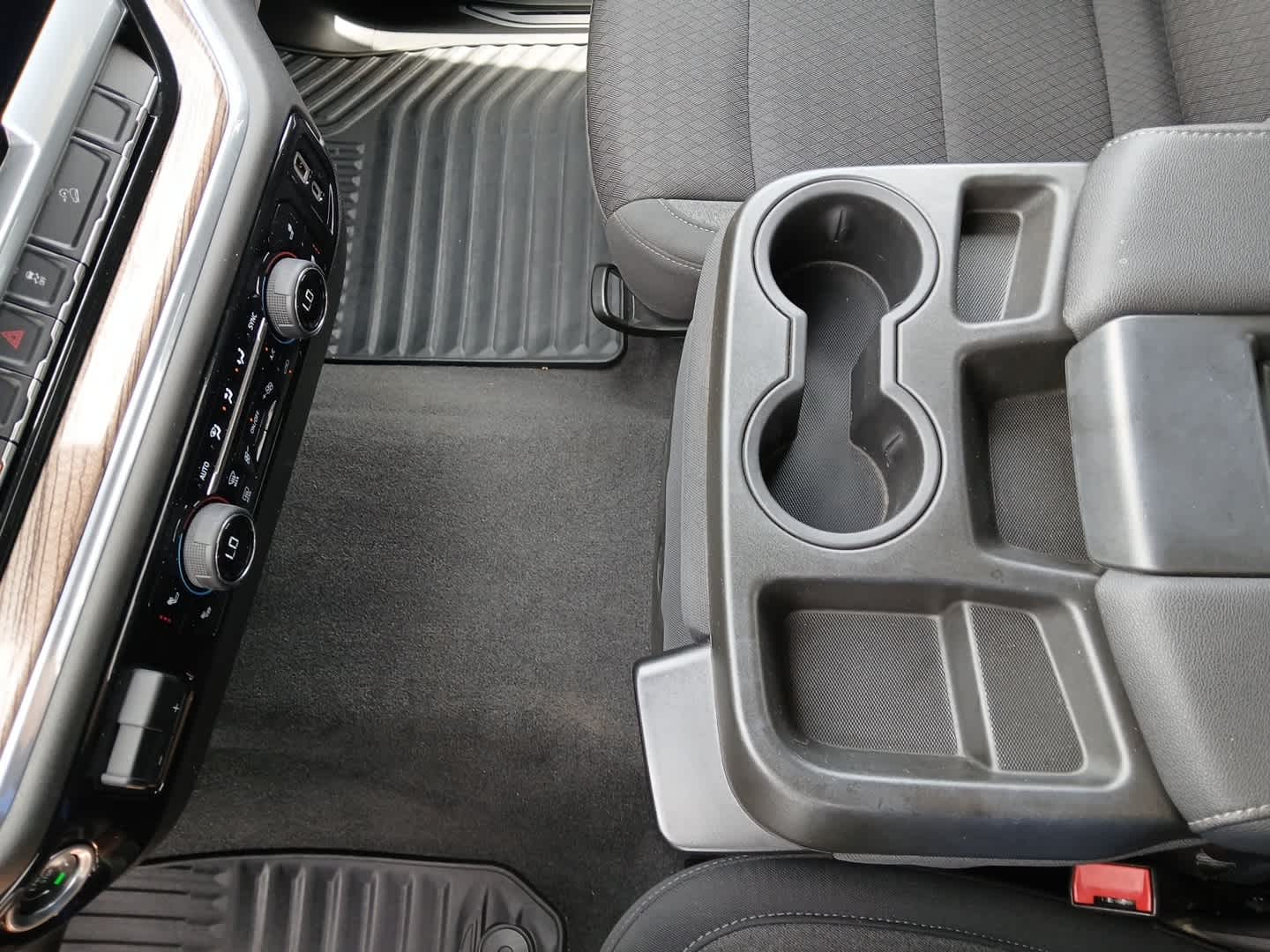 2023 Chevrolet Silverado 1500 4WD Double Cab Standard Bed LT