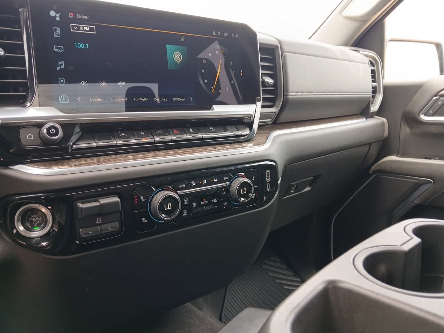 2023 Chevrolet Silverado 1500 4WD Double Cab Standard Bed LT