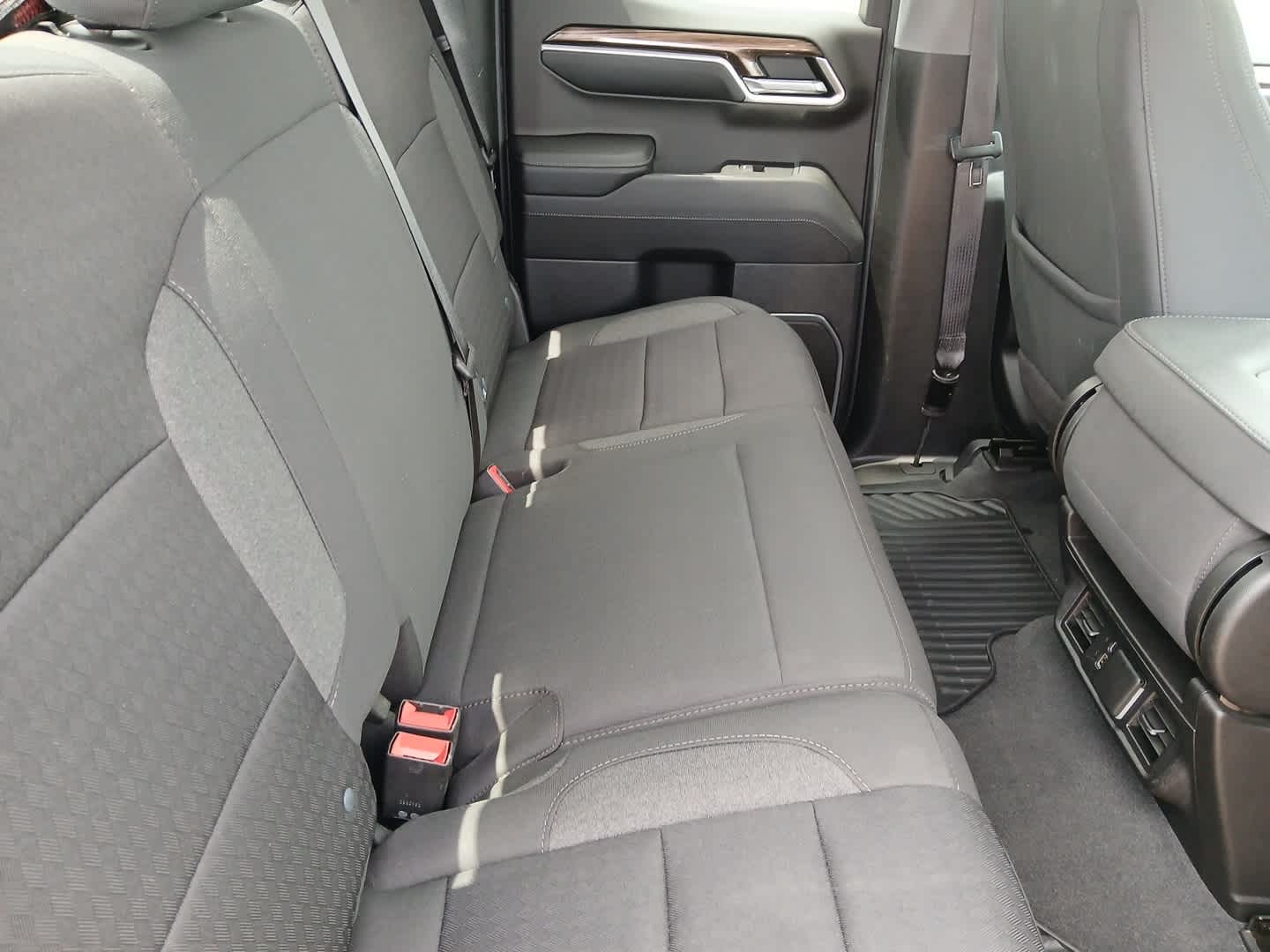 2023 Chevrolet Silverado 1500 4WD Double Cab Standard Bed LT