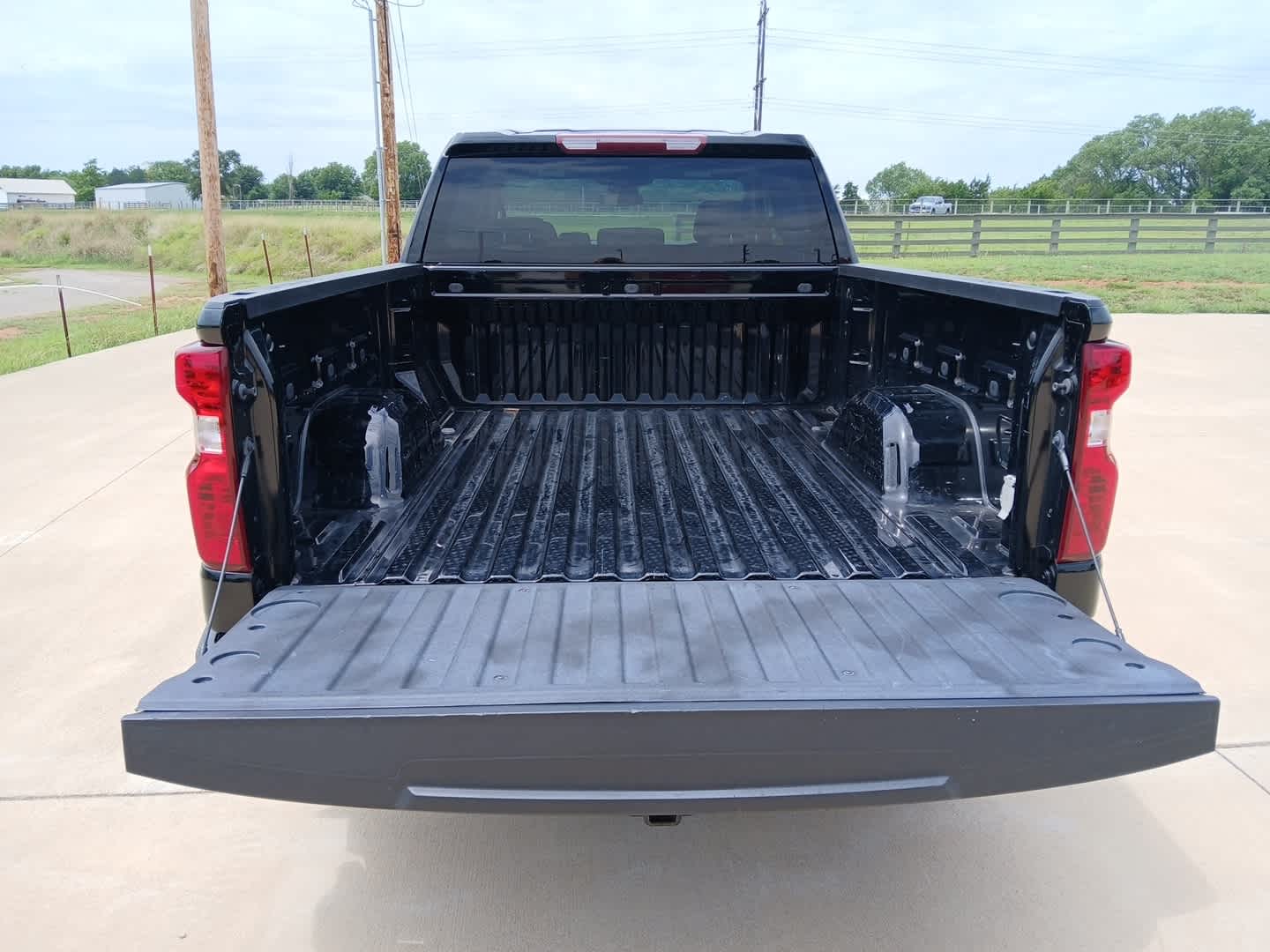 2023 Chevrolet Silverado 1500 4WD Double Cab Standard Bed LT