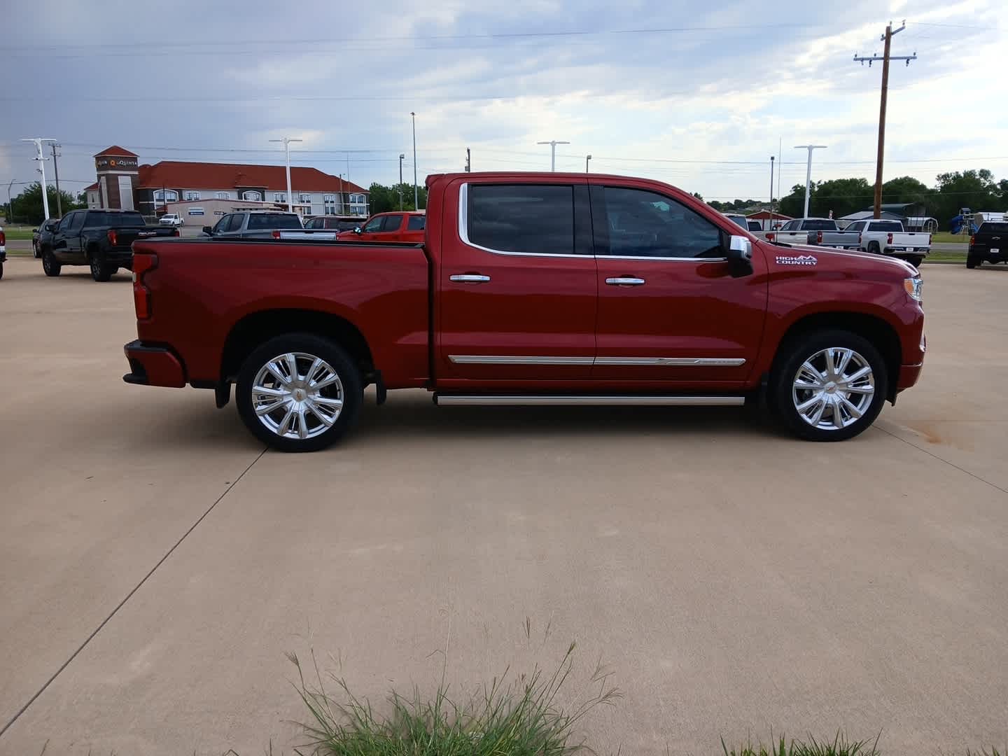 2024 Chevrolet Silverado 1500 4WD Crew Cab Short Bed High Country