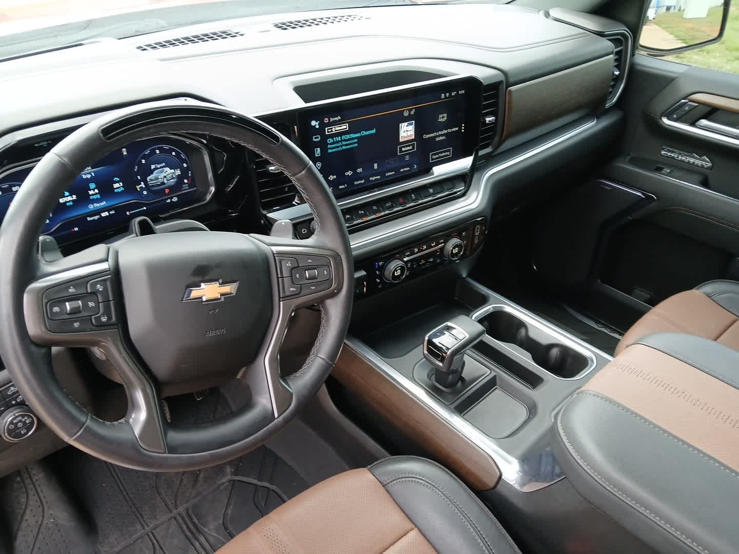 2024 Chevrolet Silverado 1500 4WD Crew Cab Short Bed High Country