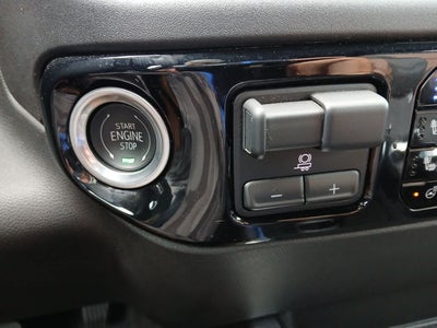 2024 Chevrolet Silverado 1500 4WD Crew Cab Short Bed High Country