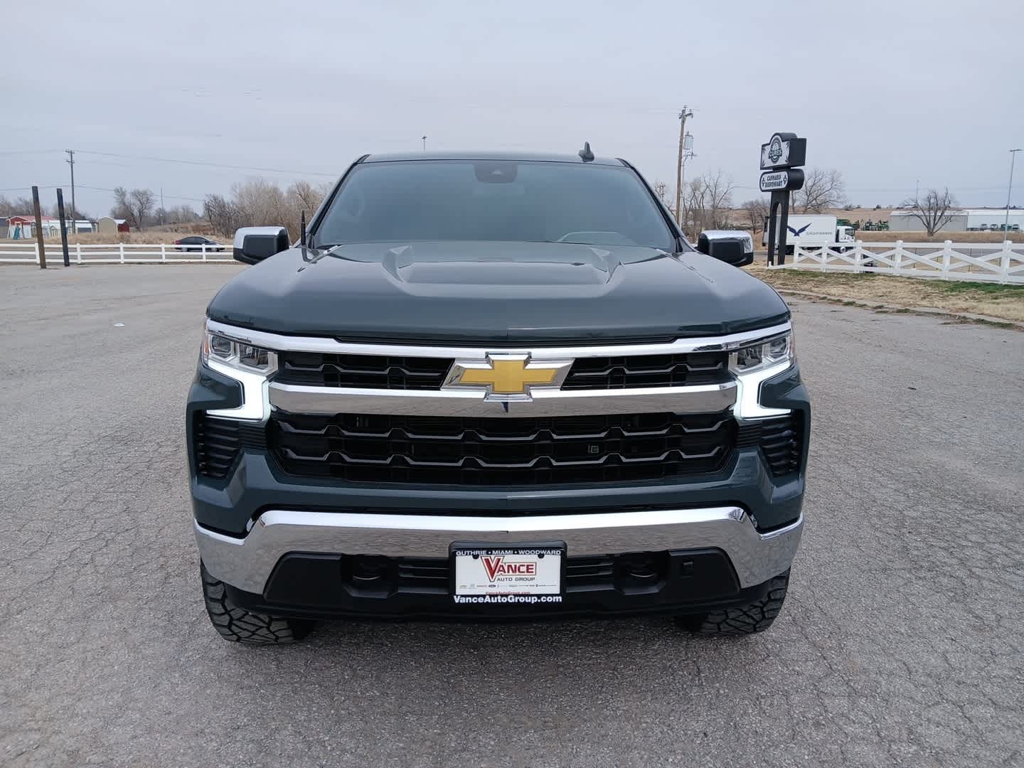 2025 Chevrolet Silverado 1500 4WD Crew Cab Standard Bed LT