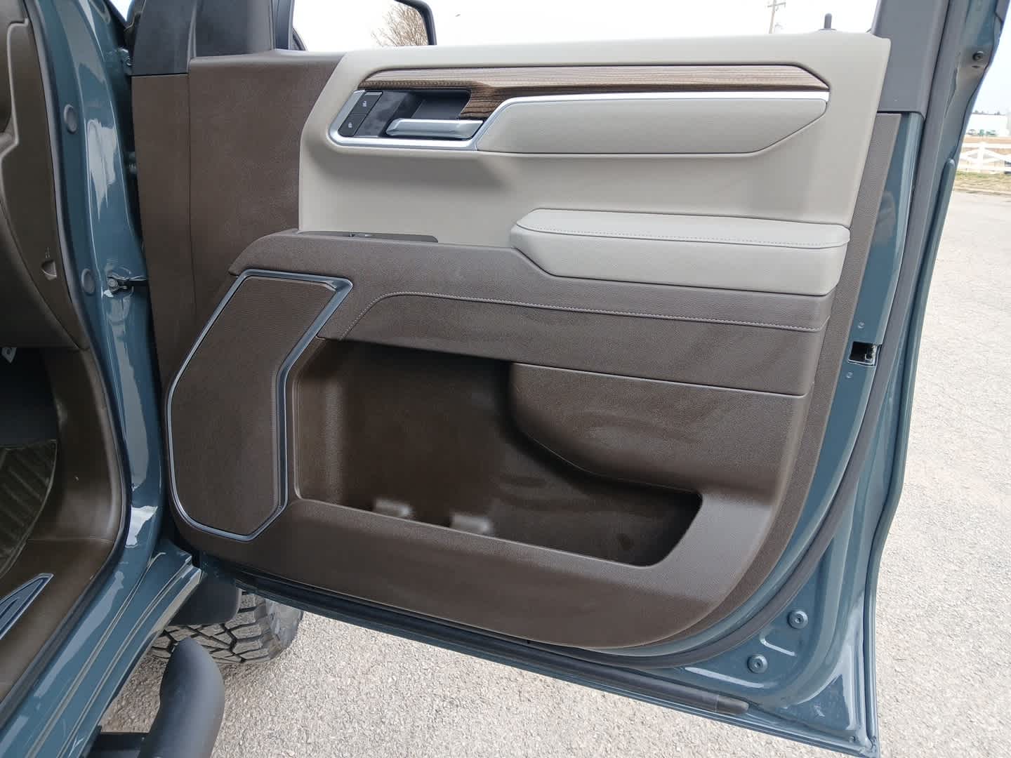 2025 Chevrolet Silverado 1500 4WD Crew Cab Standard Bed LT