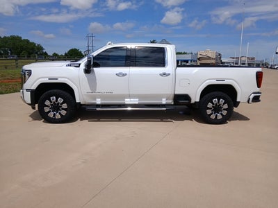 2024 GMC Sierra 2500HD 4WD Crew Cab Standard Bed Denali