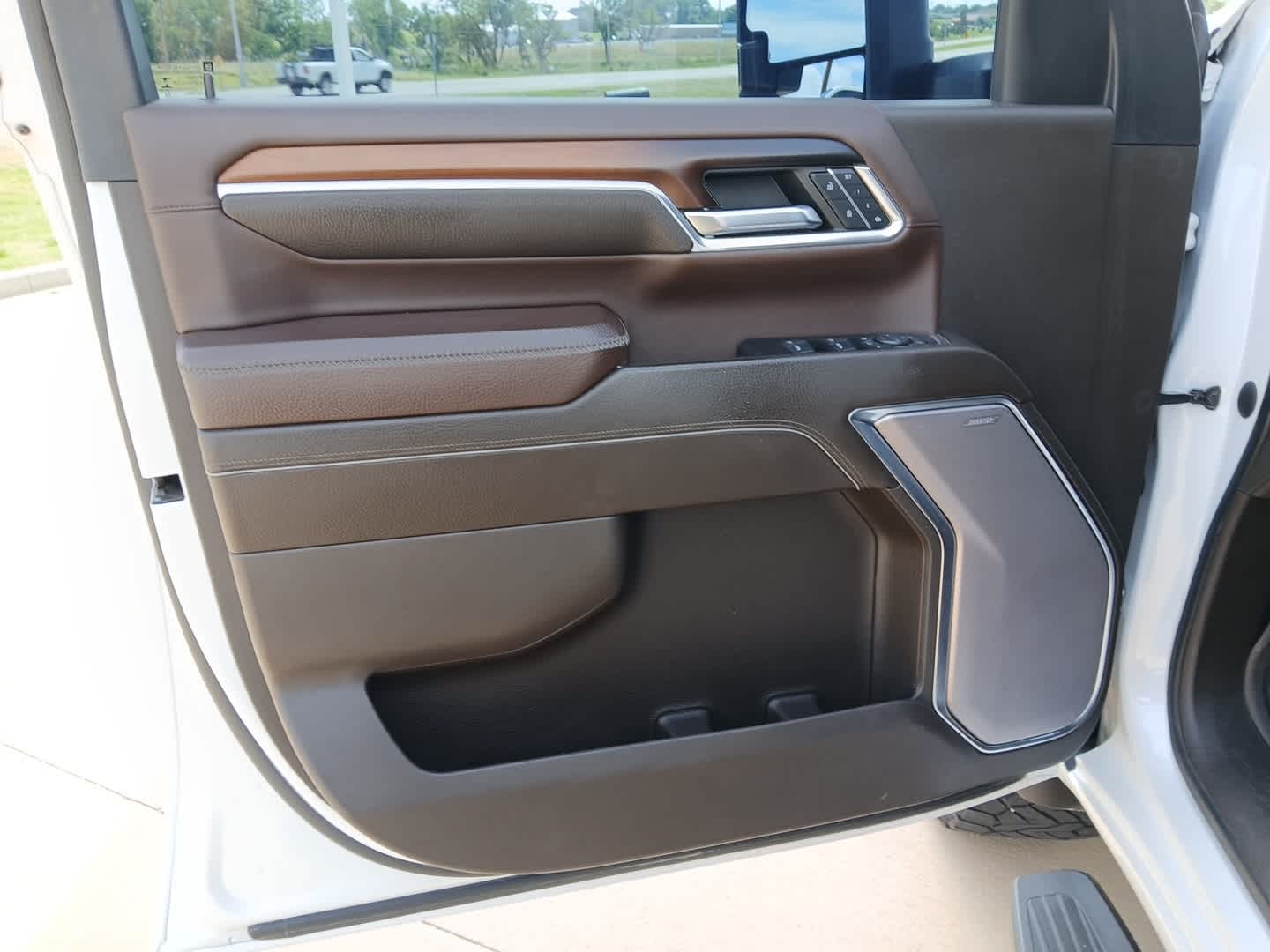 2024 GMC Sierra 2500HD 4WD Crew Cab Standard Bed Denali