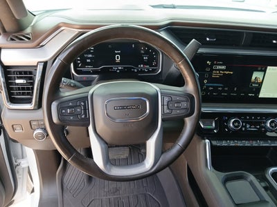 2024 GMC Sierra 2500HD 4WD Crew Cab Standard Bed Denali