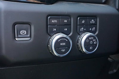 2025 GMC Sierra 2500HD 4WD Crew Cab Standard Bed Denali
