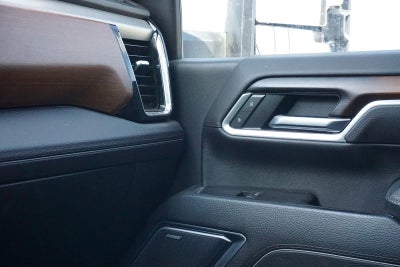 2025 GMC Sierra 2500HD 4WD Crew Cab Standard Bed Denali