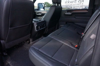 2025 GMC Sierra 2500HD 4WD Crew Cab Standard Bed Denali