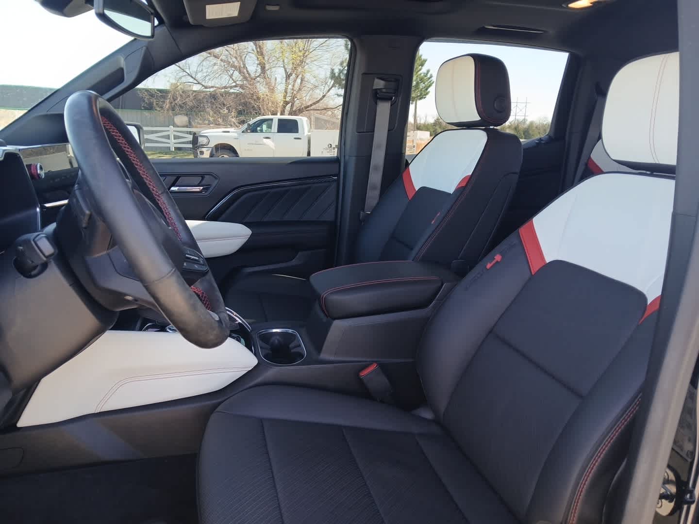 2023 GMC Canyon 4WD Crew Cab Short Box AT4X