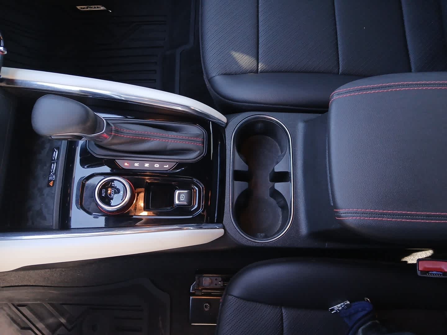 2023 GMC Canyon 4WD Crew Cab Short Box AT4X